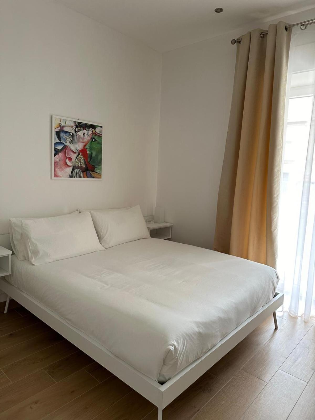 Vr Home Caserta Exteriör bild